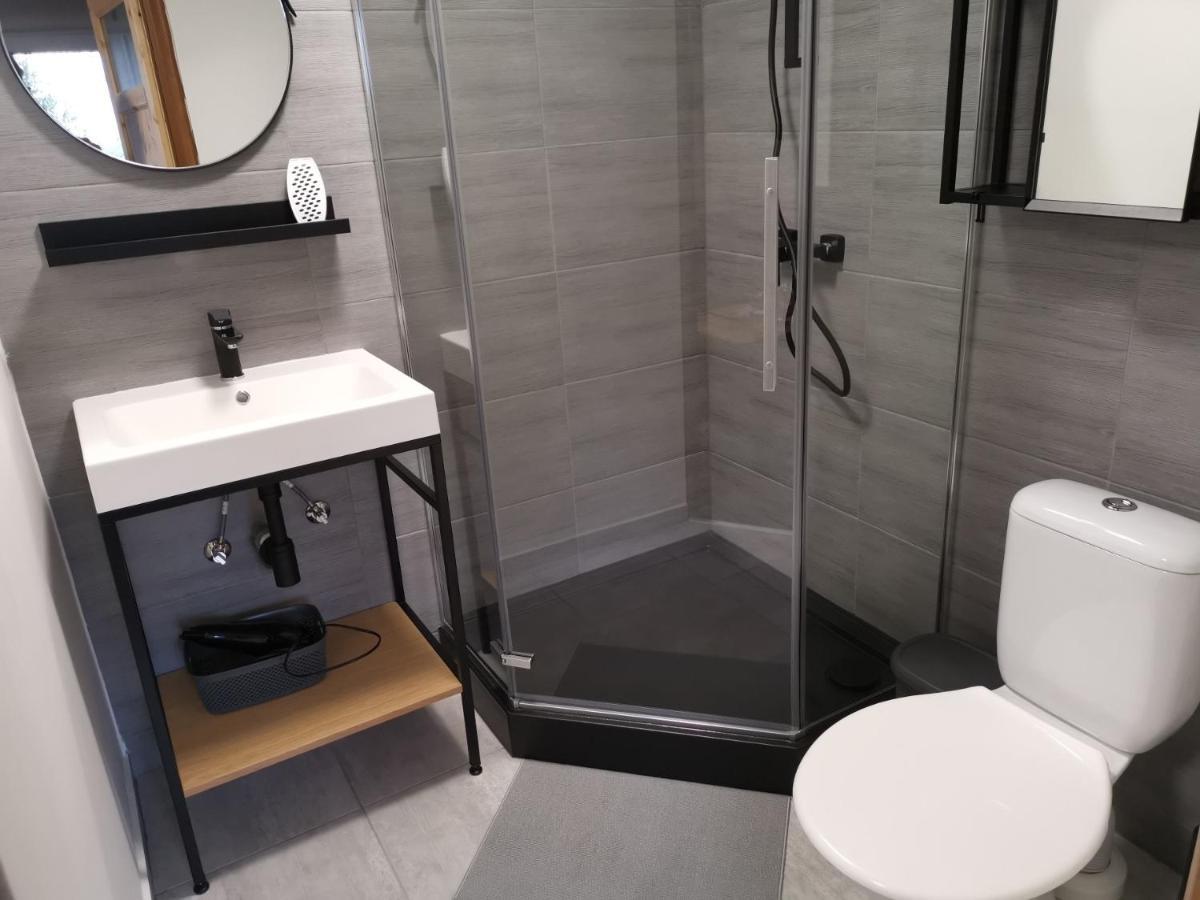 Wellness Pension Koliba Komorní Lhotka Extérieur photo