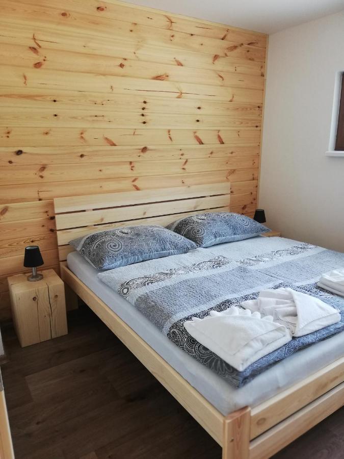 Wellness Pension Koliba Komorní Lhotka Extérieur photo