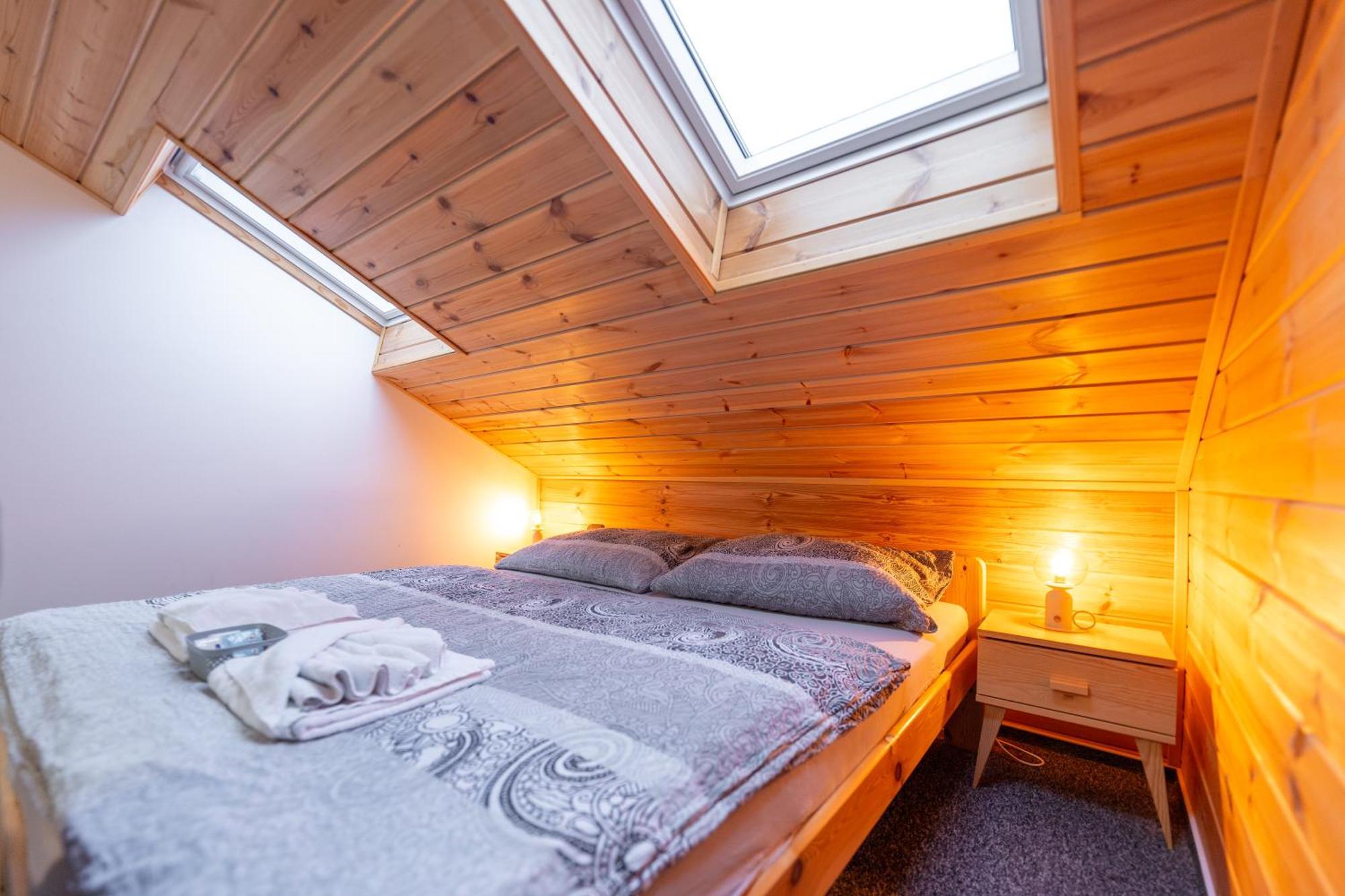 Wellness Pension Koliba Komorní Lhotka Chambre photo