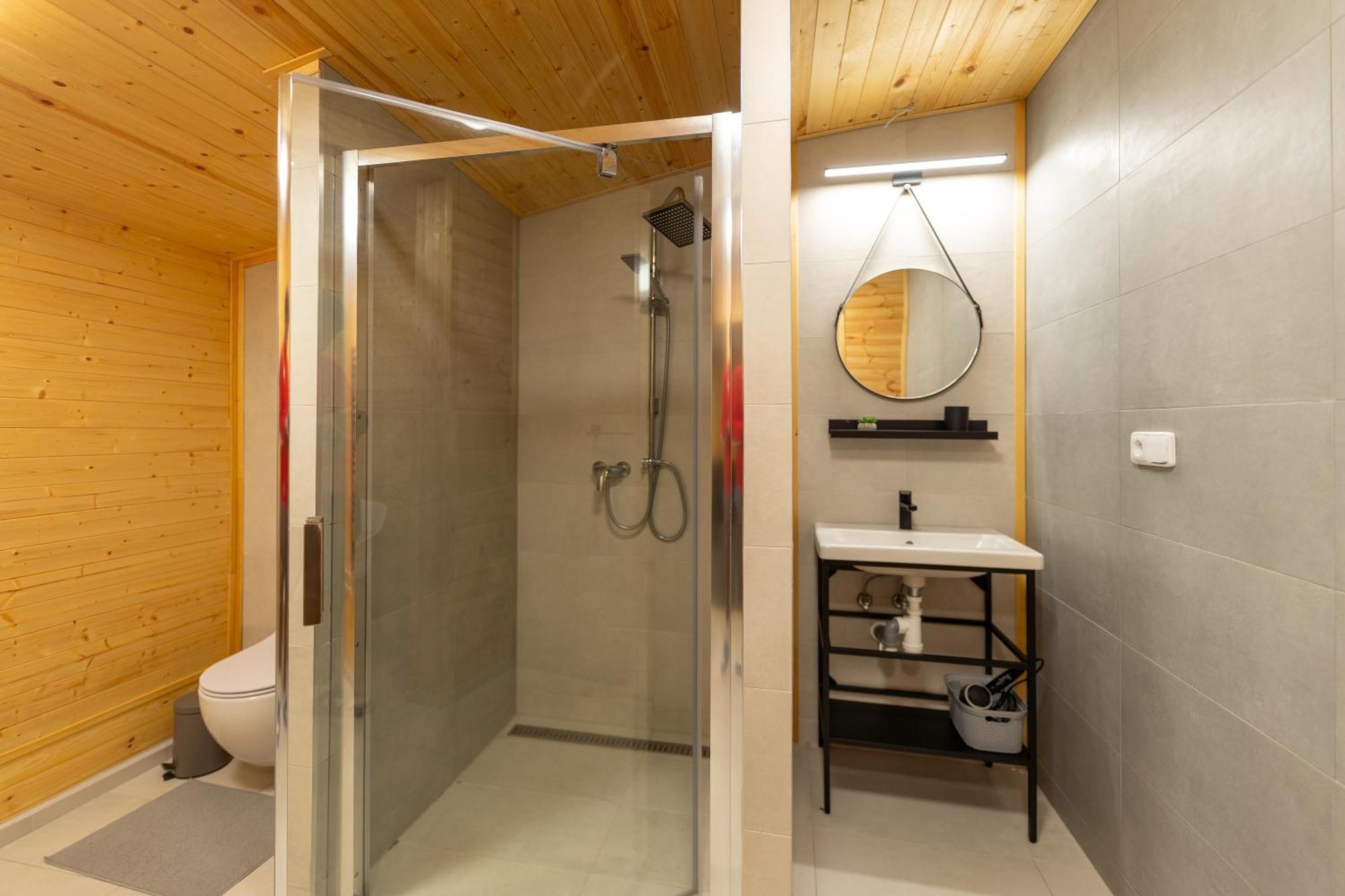Wellness Pension Koliba Komorní Lhotka Extérieur photo